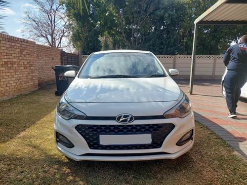 Hyundai i20 1.4 (74 kW) Fluid Auto
