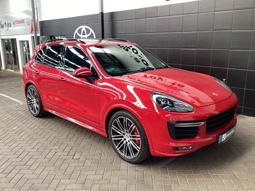 Porsche Cayenne GTS (324 kW) Tiptronic (E2 GEN II)