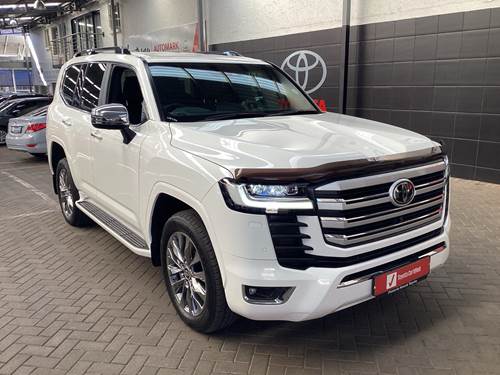 Toyota Land Cruiser 300 V6 3.3D ZX