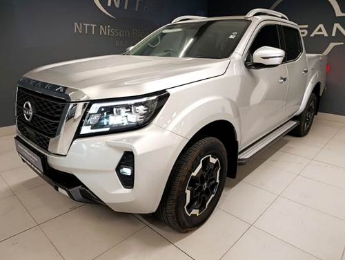 Nissan Navara 2.5D Double Cab LE 4x2