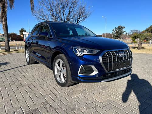 Audi Q3 2.0T Quattro S-tronic Advanced (40TFSI)