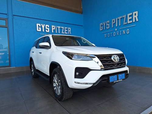 Toyota Fortuner V 2.8 GD-6 Raised Body Auto