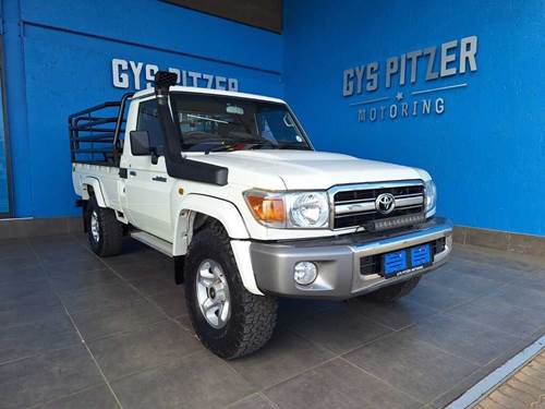 Toyota Land Cruiser 79 4.0 Pick Up