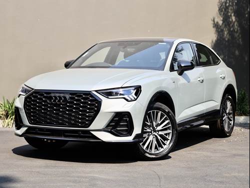 Audi Q3 Sportback  (35 TFSi) Black Edition