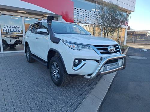 Toyota Fortuner IV 2.4 GD-6 4x4 Auto