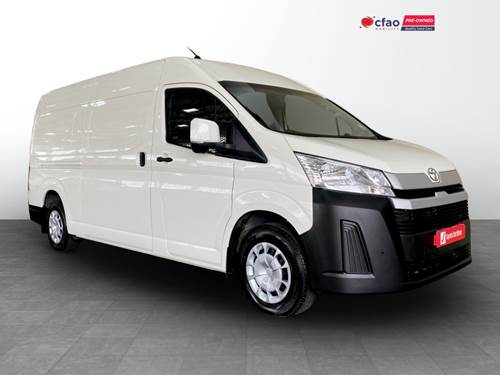 Toyota Quantum 2.8 SLWB Panel Van