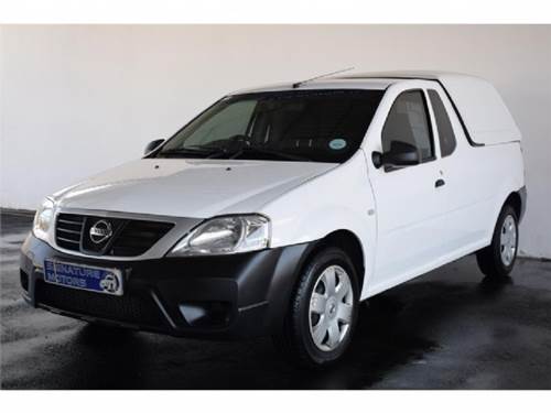 Nissan NP200 1.6i Pack