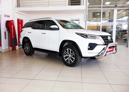 Toyota Fortuner V 2.8 GD-6 VX 4x4