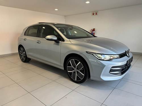 Volkswagen (VW) Golf 8 1.4 TSi Life + Tiptronic (110kW)